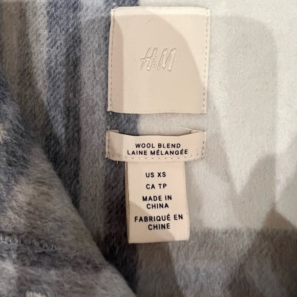 ❗️SOLD❗️HM Plaid Jacket BNWOT - Picture 2 of 3